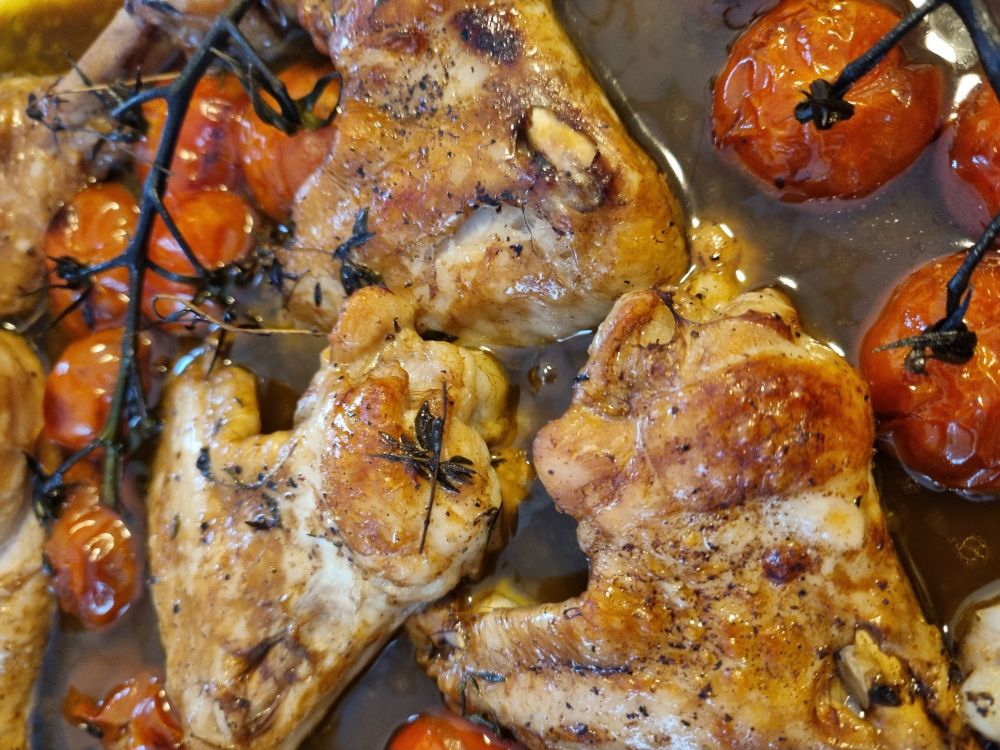 Poulet et tomates cerises au four À la Graille